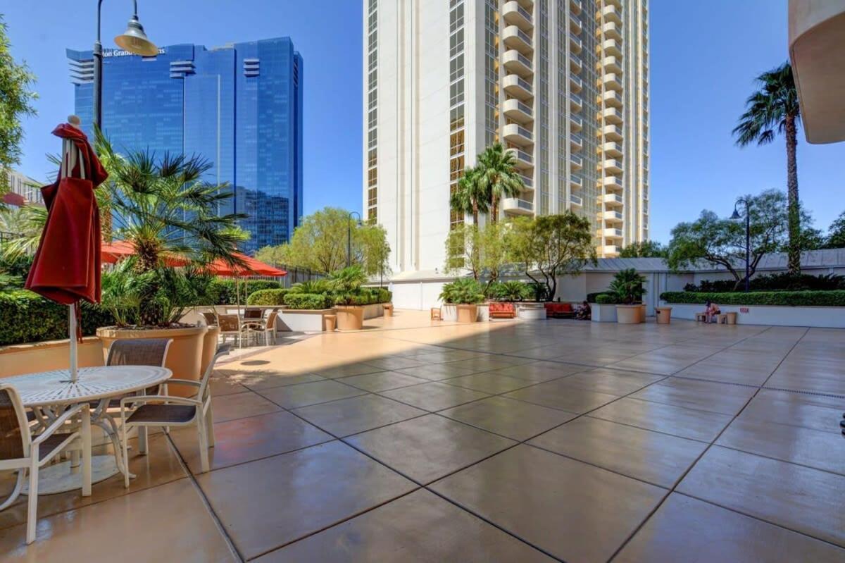 Mgm Signature-18-703 Strip View Jacuzzi Studio Las Vegas Exterior foto