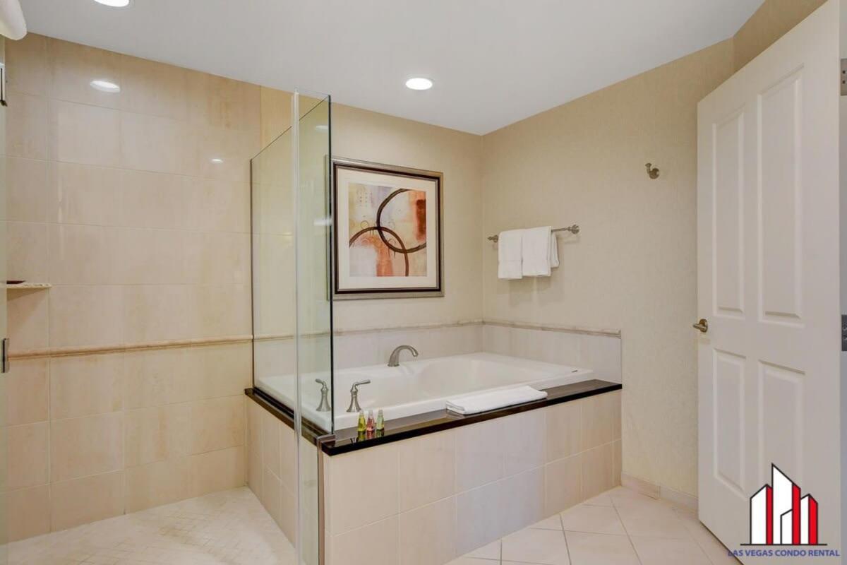 Mgm Signature-18-703 Strip View Jacuzzi Studio Las Vegas Exterior foto